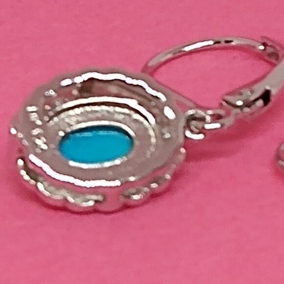 Nwot, sleeping beauty turquoise earrings. - Picture 4 of 7